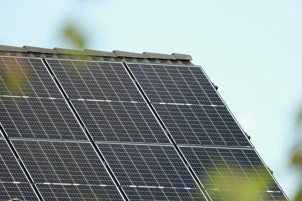 Panneau solaire photovoltaïque : profitez d'une installation fiable et sur mesure